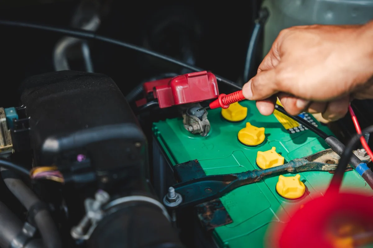 battery replacement with a mechanic in Greeley CO